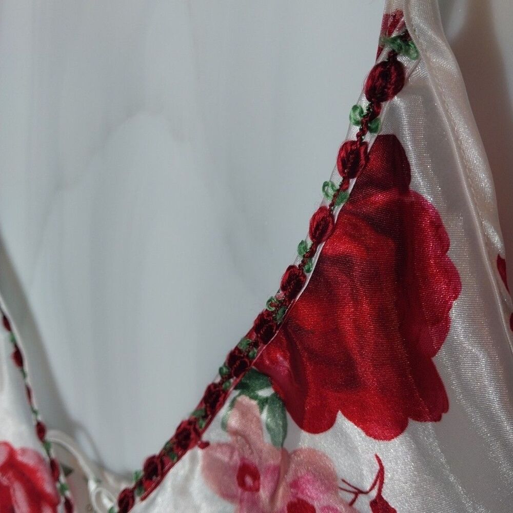 White Satin Cami L Red Rose Floral Front Tie Lingerie Style Fairycore Y2K - Picture 3 of 8